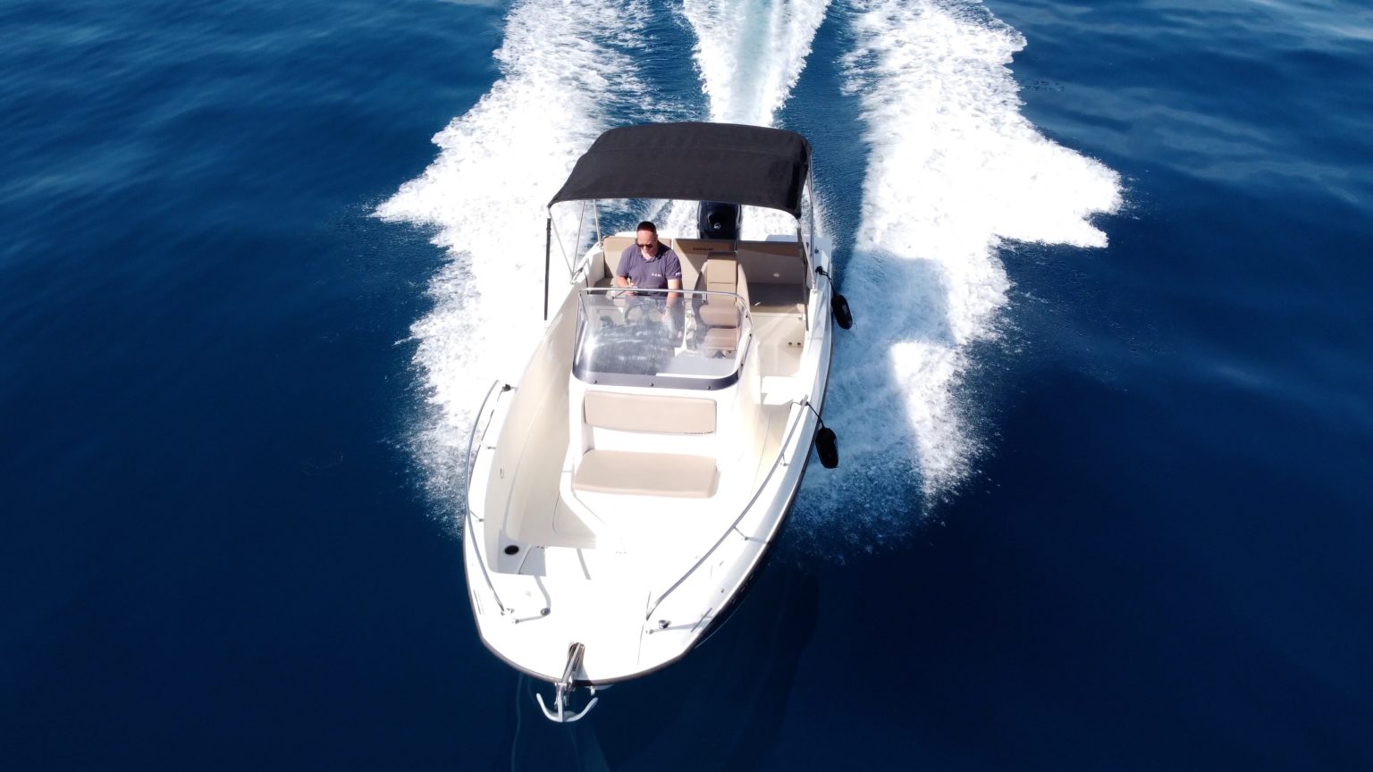 Yemaya – self-drive boat hire in Alicante